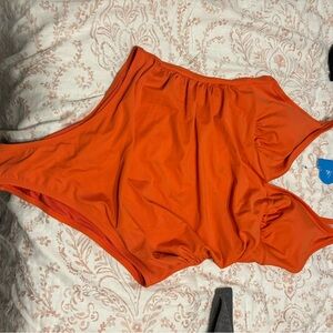 Brand new with tags and sanitary liner. Never worn. From cupshe